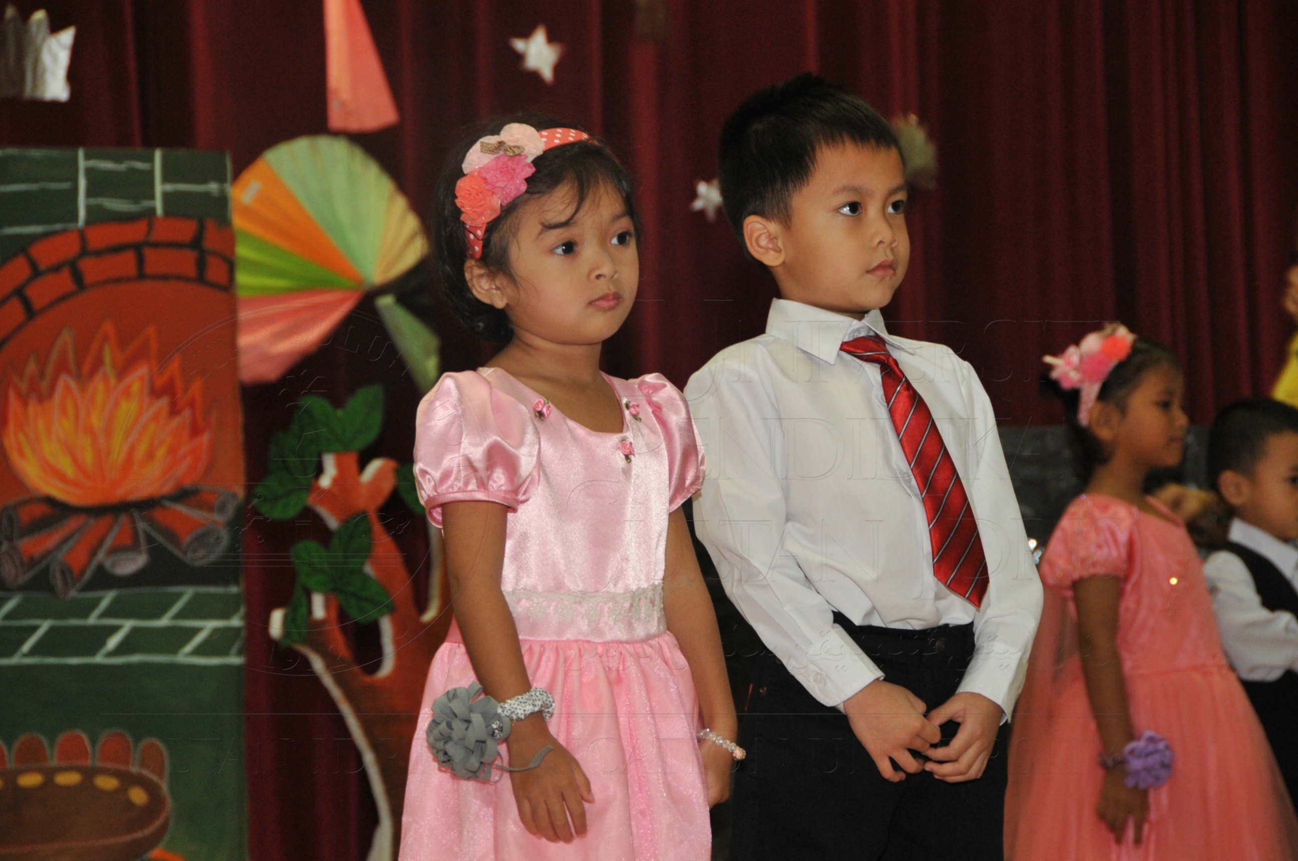 PRO15 163 KONVO HAS 0715